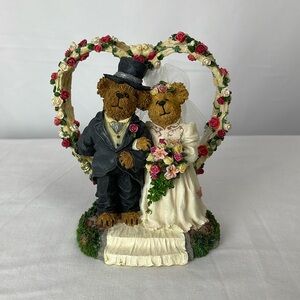 Boyds Bears & Friends Doug and Jill Wedding Figurine Collectible Style# 2277930